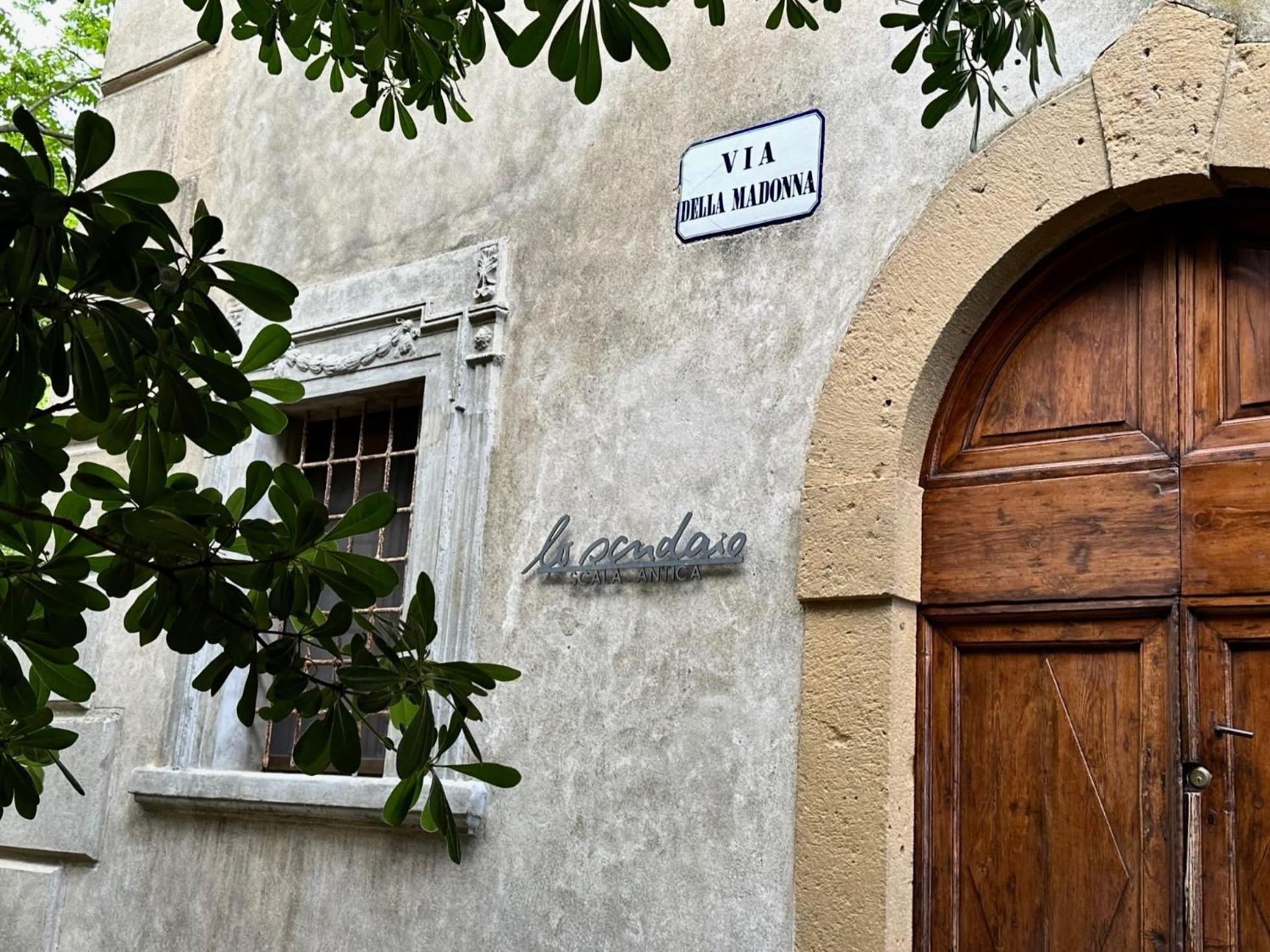 B&B Lo Scudaio Palazzo Marchionneschi Montescudaio Eksteriør billede
